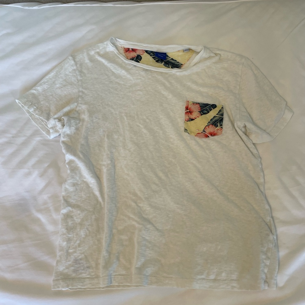 Jack & Jones Organic Cotton Pocket Tee – Size Large